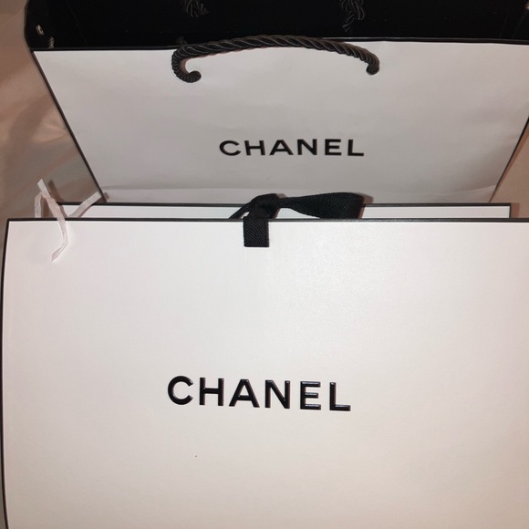 Chanel Shopping bag - Picture 3 of 6